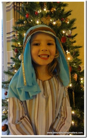 Little Bean’s First School Christmas Production . . . 2