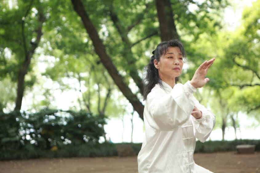 chinese do taichi outside