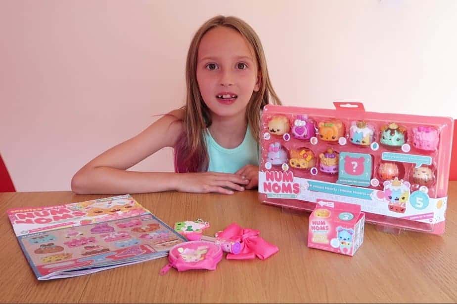 Unboxing Num Noms Series 5 