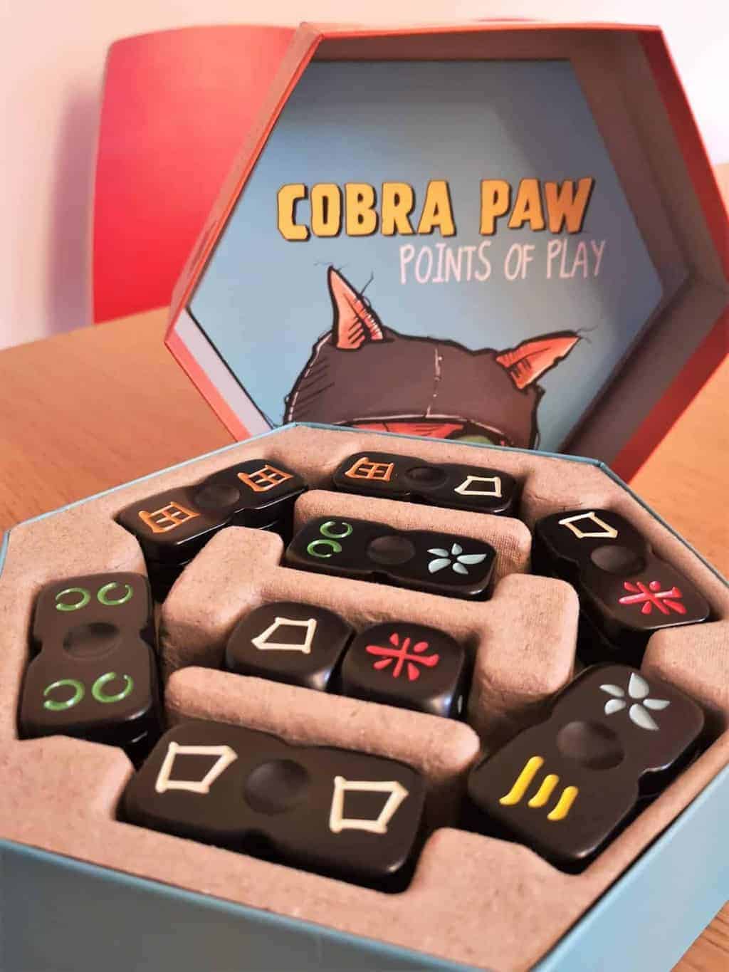 Cobra Paw