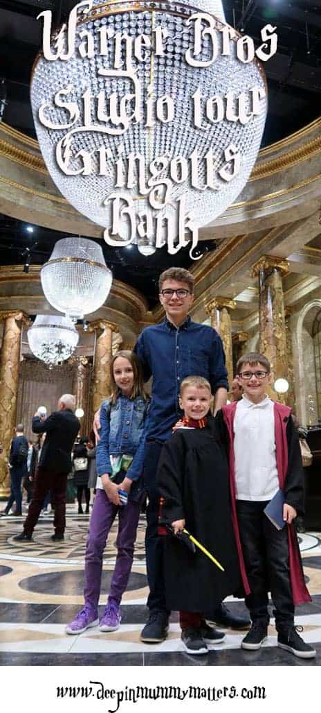 Harry Potter - Warner Brothers Studio Tour London, exploring Gringotts Bank
