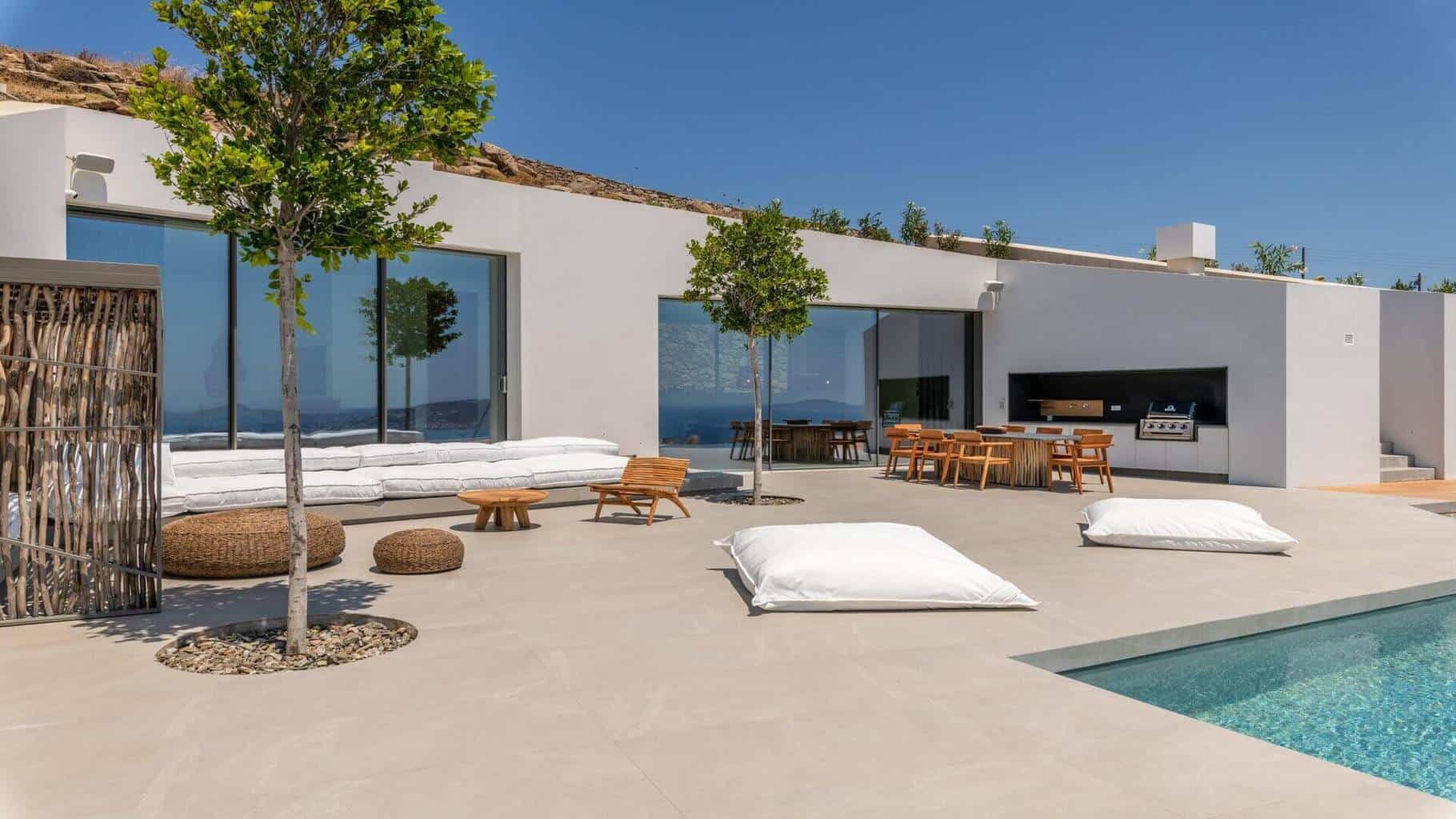 Welcoming the Most Luxurious Mykonos Villas Recently Been Added to ...