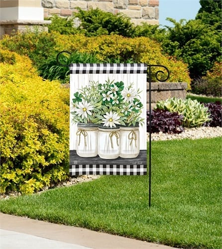 Garden-Flag-Image