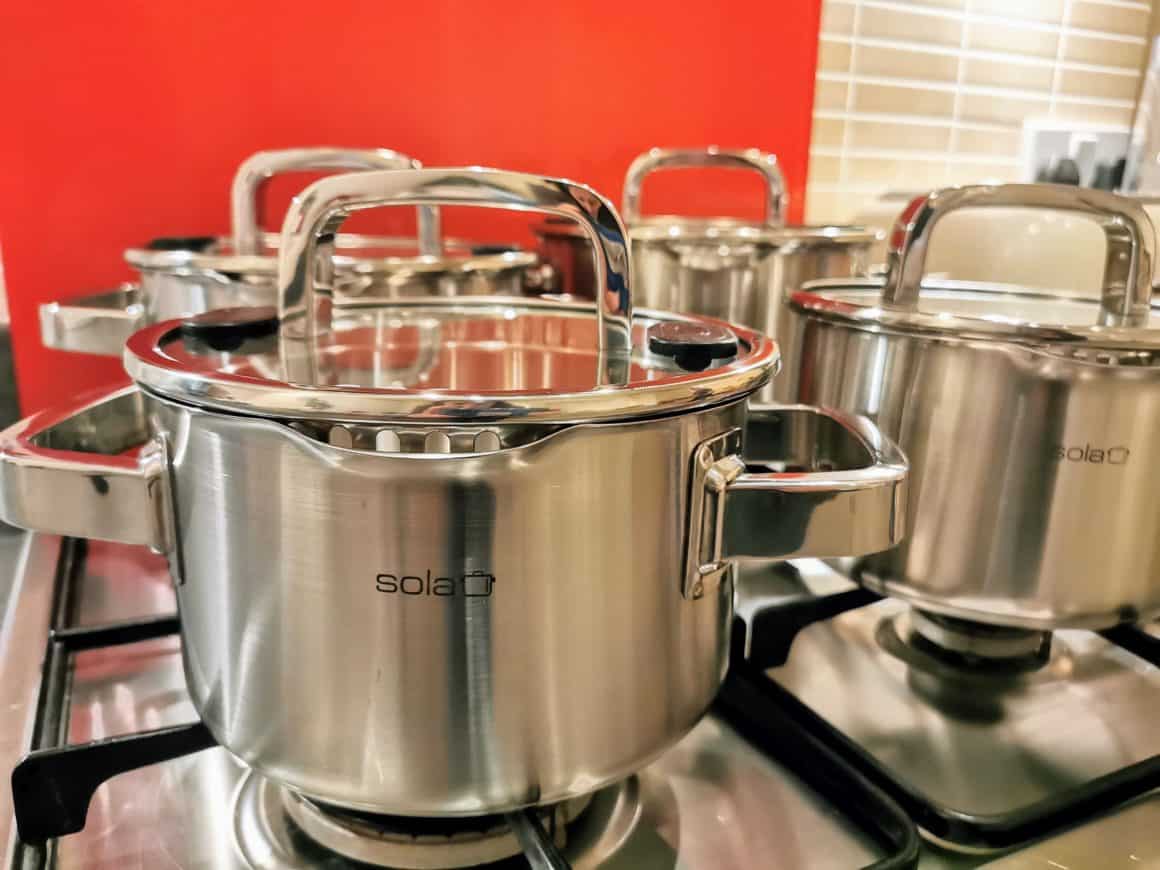 The Beauty of Cooking Using Stainless Steel Pots and pans 