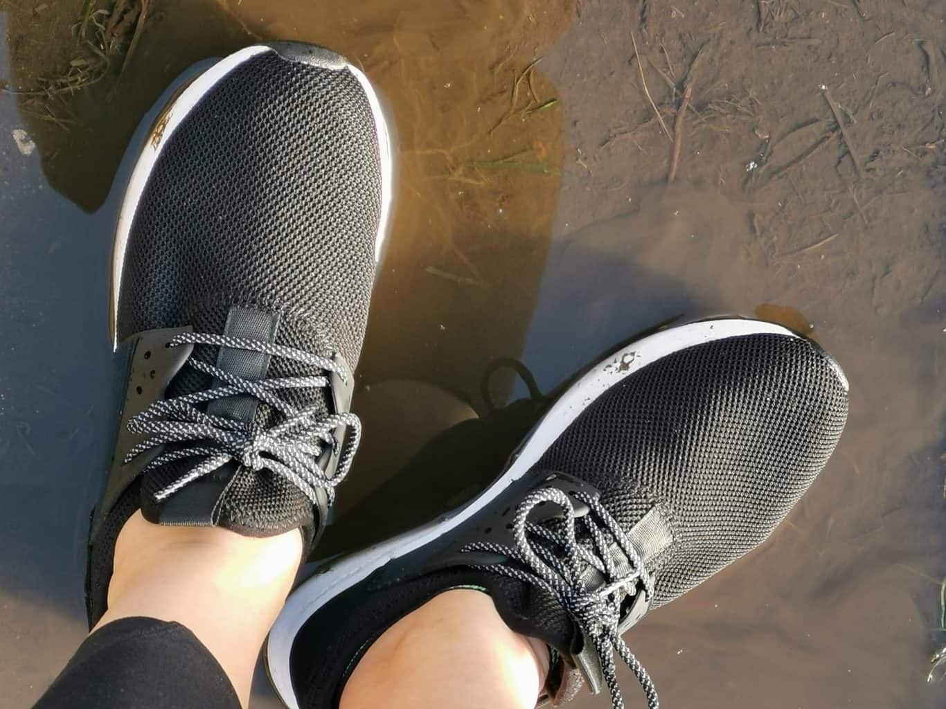 Loom Eco-Friendly Waterproof shoe Review #Ad 1