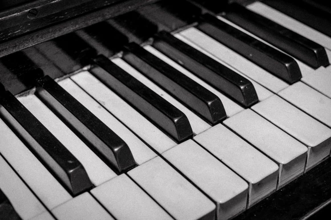 The Many Music Benefits of Learning Piano