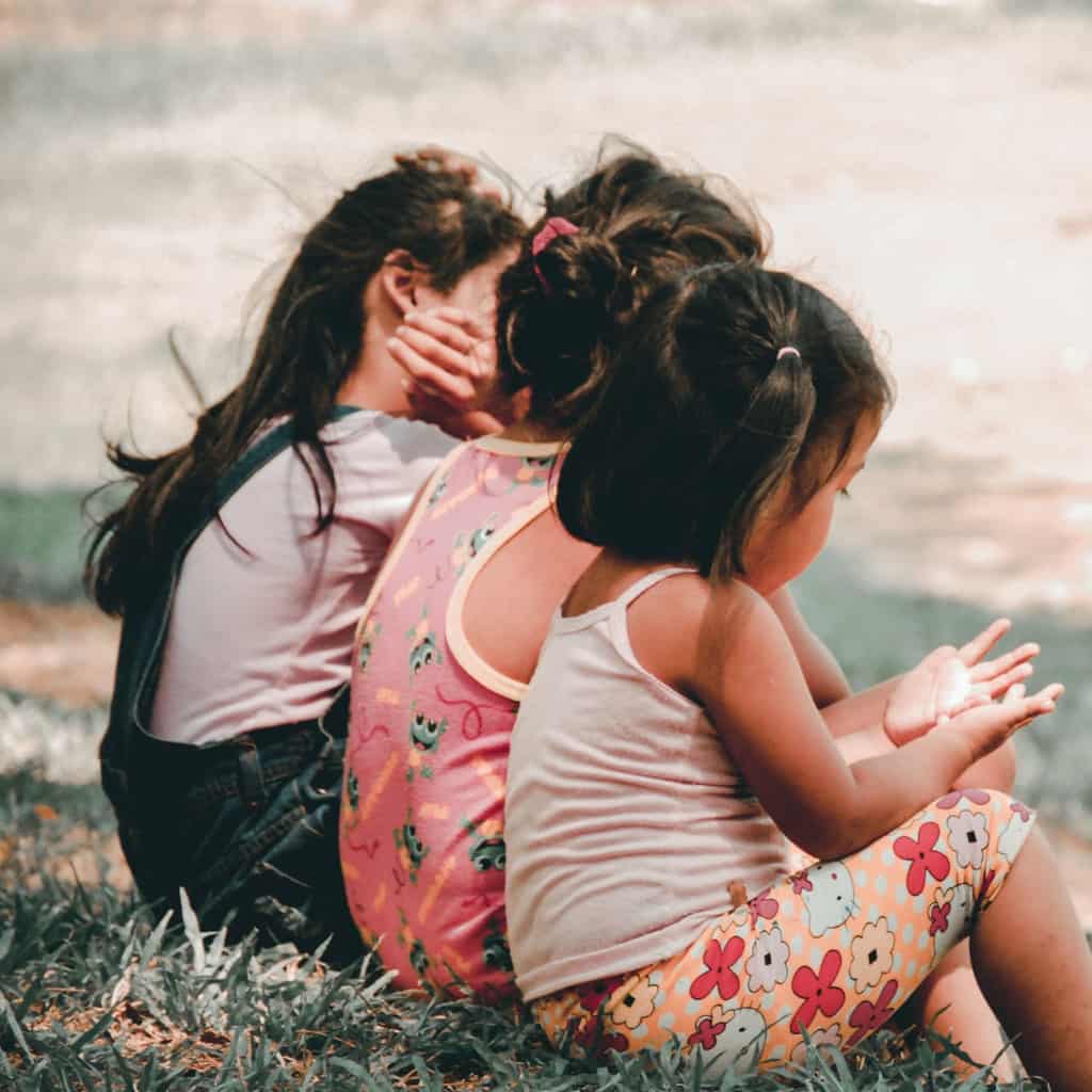 6 Ways to Encourage Your Child to Make Friends