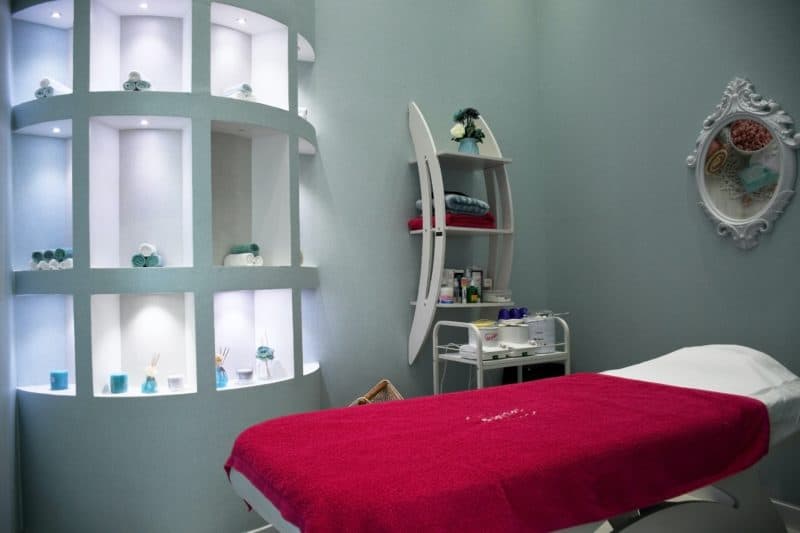 Types of Facial Treatment Offered by Singapore Beauty Salon
