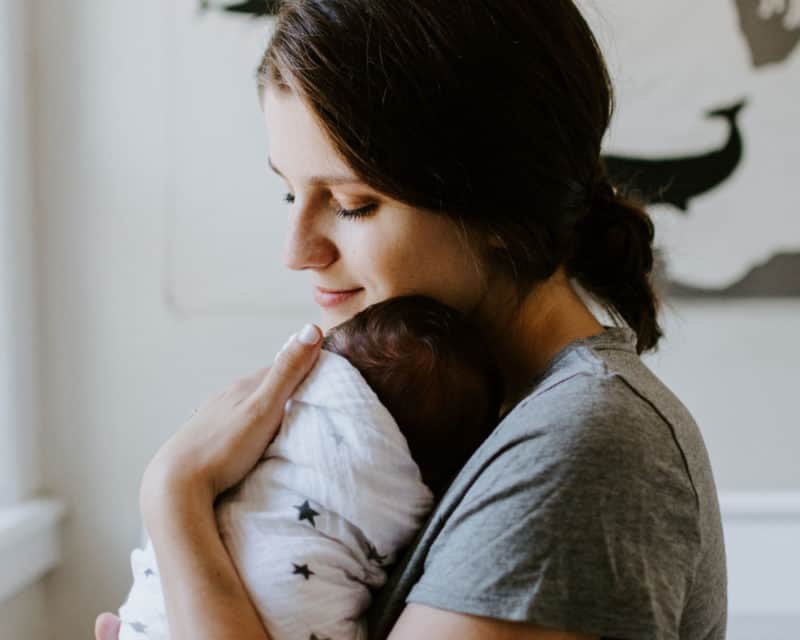 5 Ways Mums Can Love Their Post-Baby Body