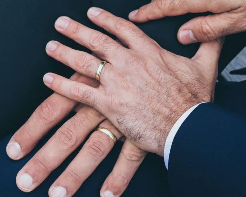 Wedding bands for men – Setting a trend in 2021 and beyond