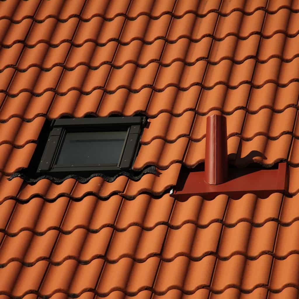 Pro tips for the installation of roofing shingles