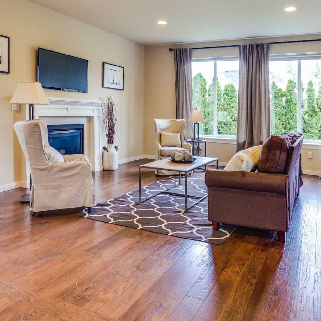 Reasons to use Solid Wood Flooring in your home