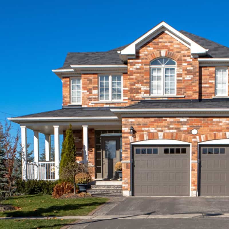 A Tale of Two Storeys: The Pros and Cons of a Two Storey Home