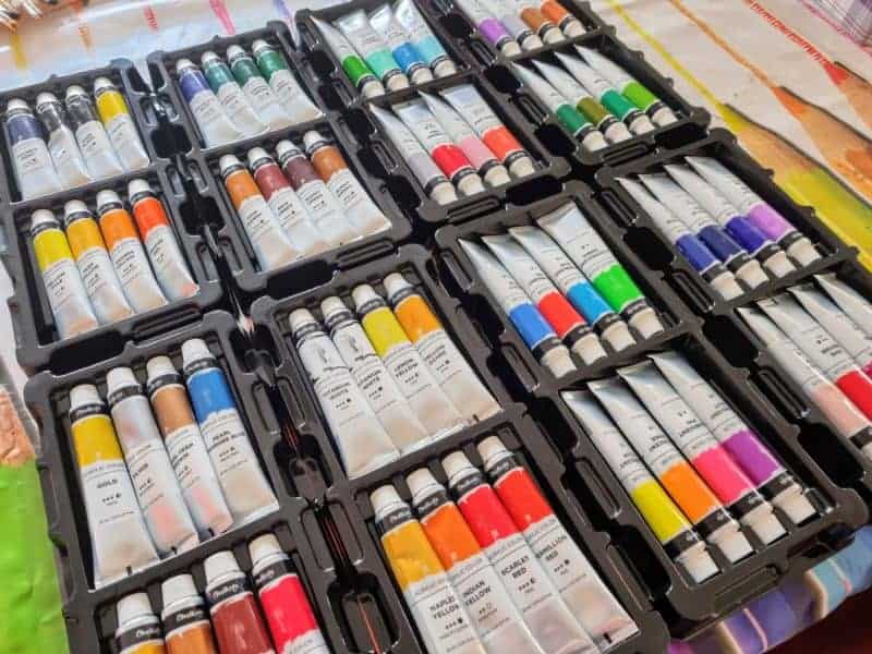 A Beginner's Guide to the Chalkola Acrylic Paints 2