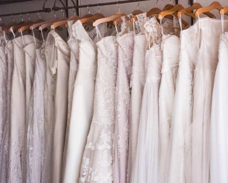 Money-Saving Tips for Brides and Bridesmaid Dresses