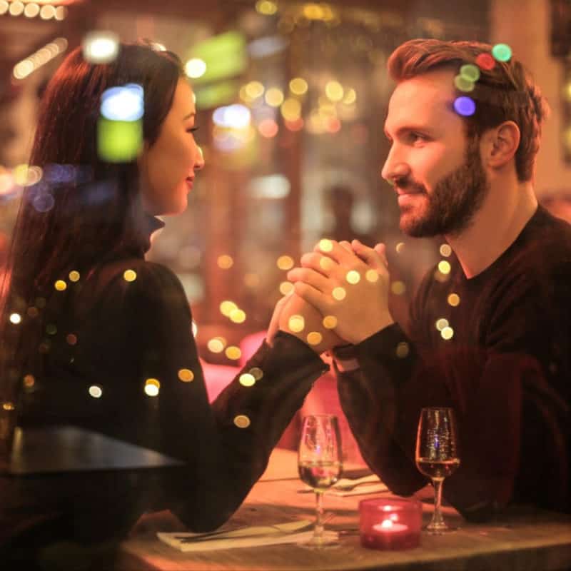 5 Tips for Getting to Know Someone on a First Date