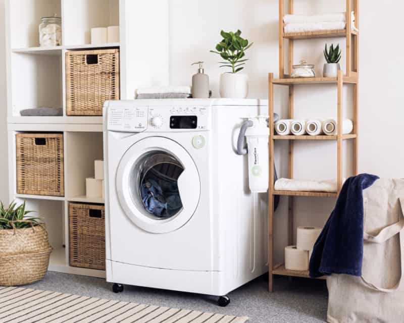 How to Properly Clean Your Laundry Room