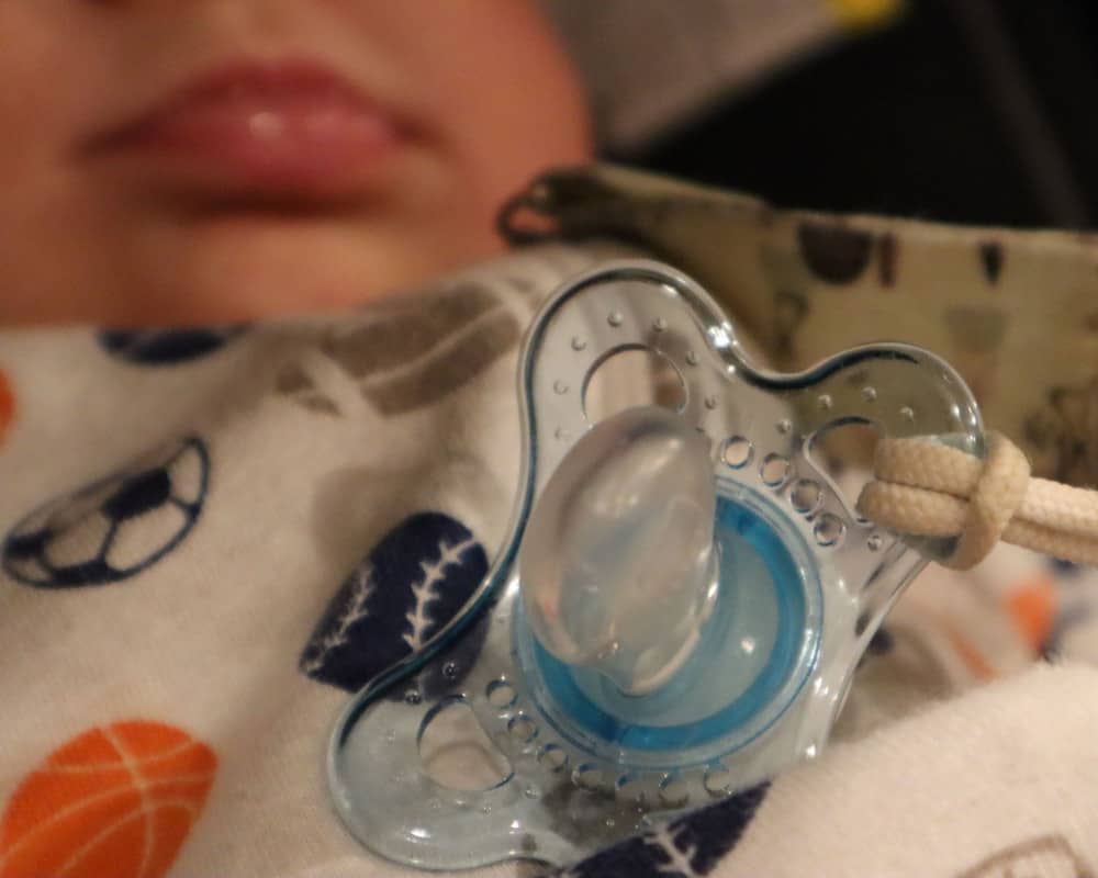 Everything You Need To Know About Pacifier Weaning - Mummy Matters ...