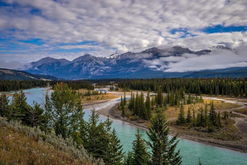 Canada is the best place for tourism Canada is the best place for tourism
