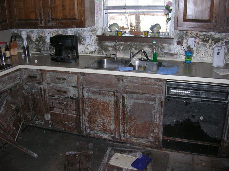 How to Handle Water-Damaged Appliances: Your Safety First 1