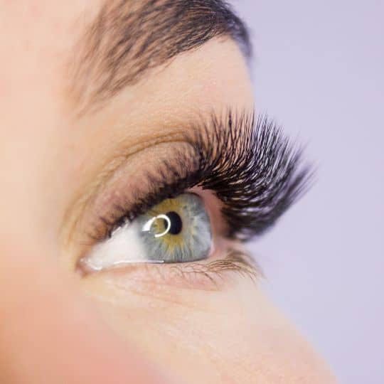 Eyelash extension