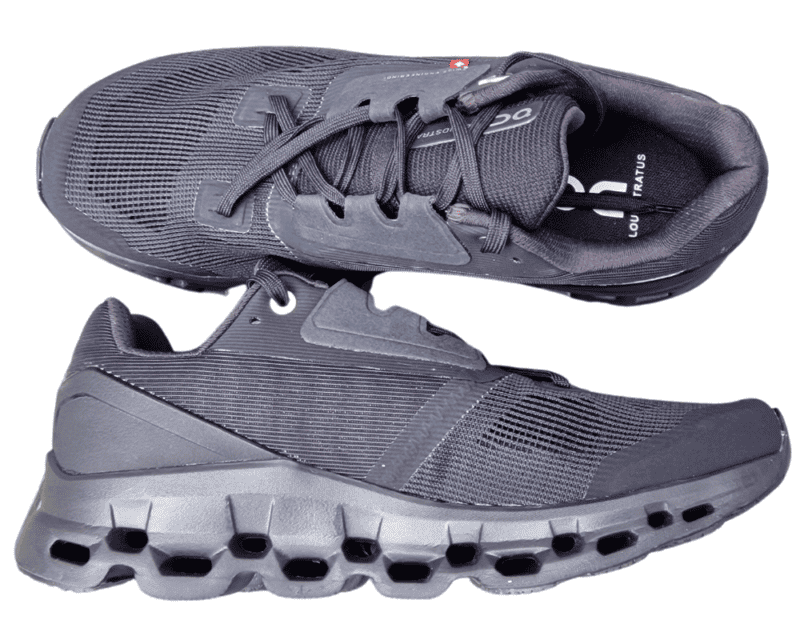 On Cloudstratus Running Shoes