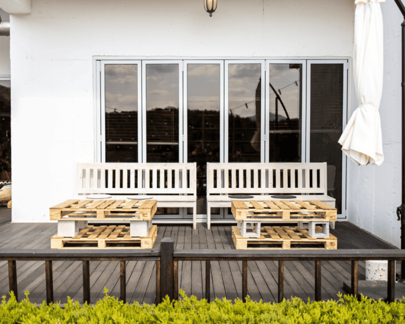 The Practical Benefits of Incorporating a Well-Designed Deck in Your Family Home 1